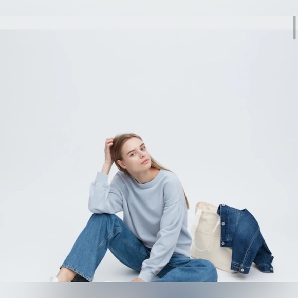 Uniqlo Light Blue Crewneck Sweatshirt! - Picture 2 of 4